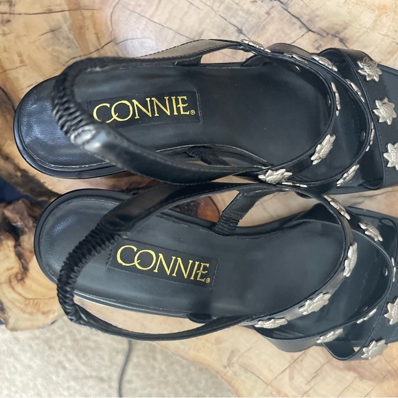 Connie Western Metal Florals Sandals - Picture 8 of 10